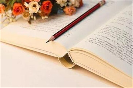 應屆畢業生應在什么時間申請認定陜西教師資格呢?